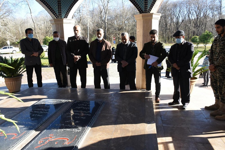 مراسم دهمین سالگرد خاکسپاری شهدای گمنام دانشکده منابع طبیعی و علوم دریایی برگزار شد